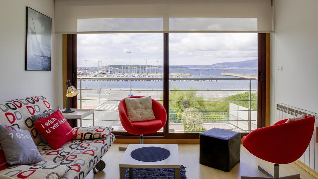 Apartamentos Puerto Basella فيلانويفا دي أروسا المظهر الخارجي الصورة